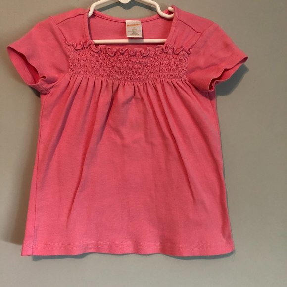 Gymboree Other - Gymboree Outlet 2010 6 Pink smocked T-shirt